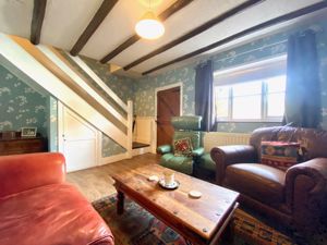 Lounge- click for photo gallery